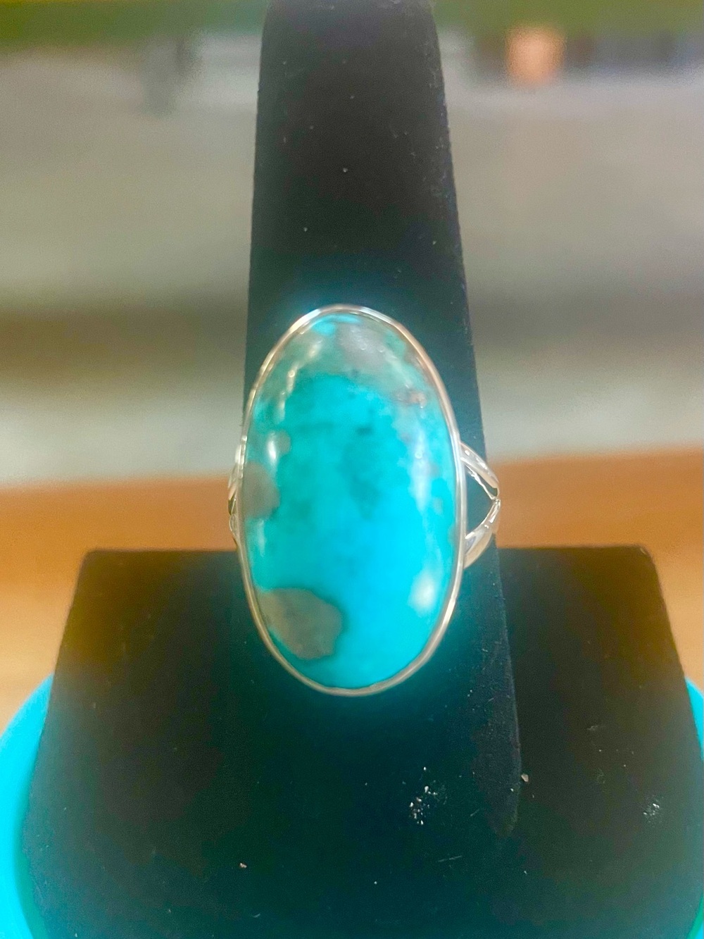 Gorgeous Persian Turquoise set in Sterling Silver Size 8 Ring 🦋